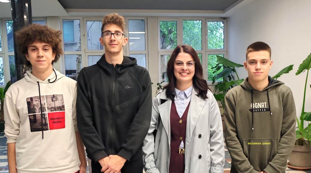 Fotografija uz vest: Sjajan uspeh programera MEŠ Goša na Državnom takmičenju!