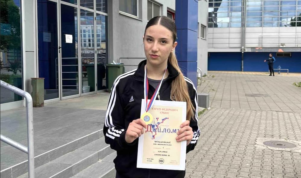 Fotografija uz vest: Zlato za Palančanku – Natalija Bulajić trijumfovala na Kupu Srbije u karateu
